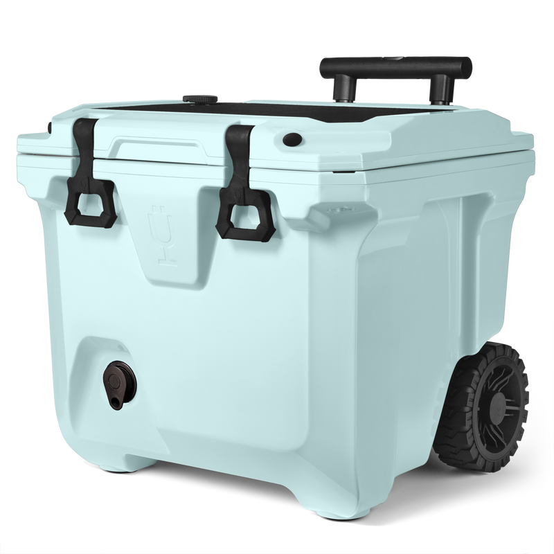 Br Tank 35-Quart Rolling Cooler | Blue Agave